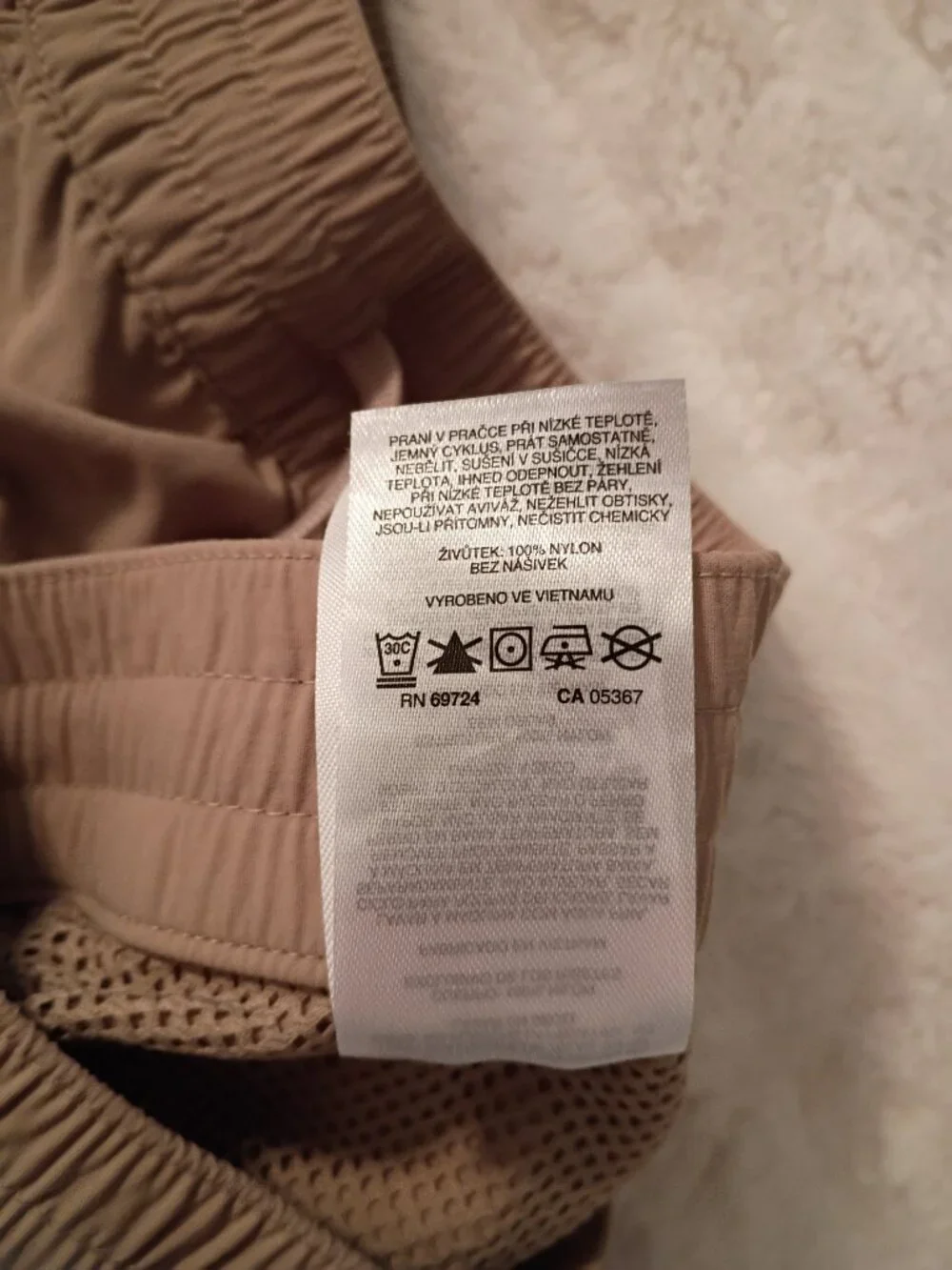 Columbia Capris - Picture 10 of 10